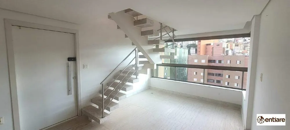 Cobertura, 3 quartos, 200 m² - Foto 1