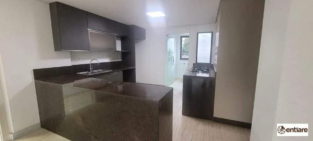 Cobertura, 3 quartos, 200 m² - Foto 3