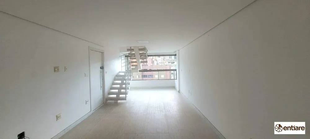 Cobertura, 3 quartos, 200 m² - Foto 4