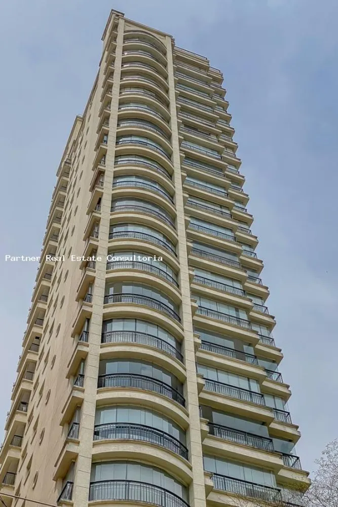 Apartamento, 3 quartos, 240 m² - Foto 2