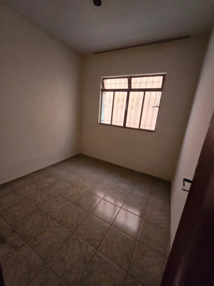 Casa, 6 quartos, 400 m² - Foto 3
