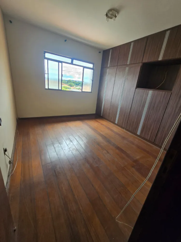 Casa, 6 quartos, 400 m² - Foto 10