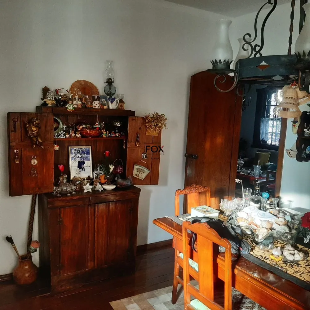 Casa, 6 quartos, 284 m² - Foto 2