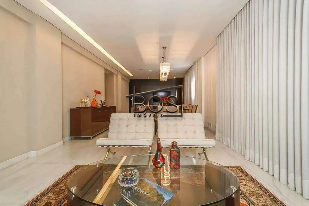 Apartamento, 4 quartos, 250 m² - Foto 1