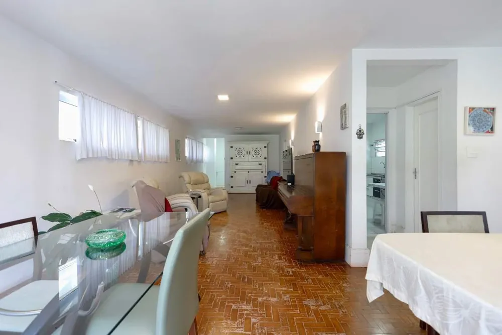 Apartamento, 3 quartos, 192 m² - Foto 1