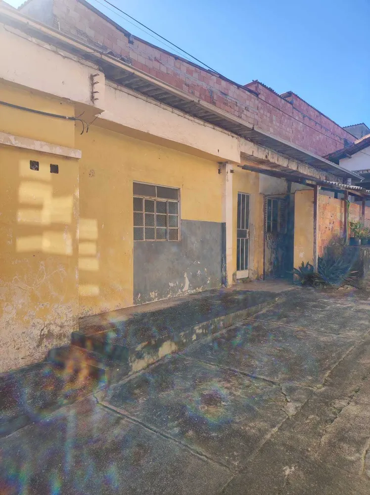 Casa, 3 quartos, 360 m² - Foto 1