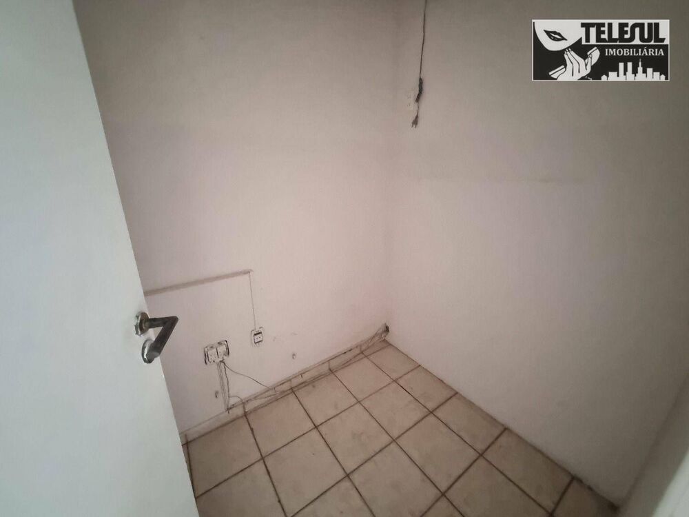 Depósito-Galpão-Armazém para alugar, 77m² - Foto 5