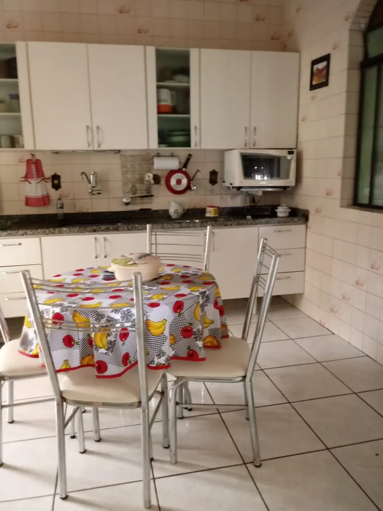 Casa, 3 quartos, 260 m² - Foto 8