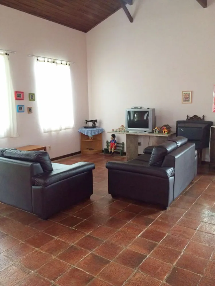 Chácara, 3 quartos, 1464 m² - Foto 9