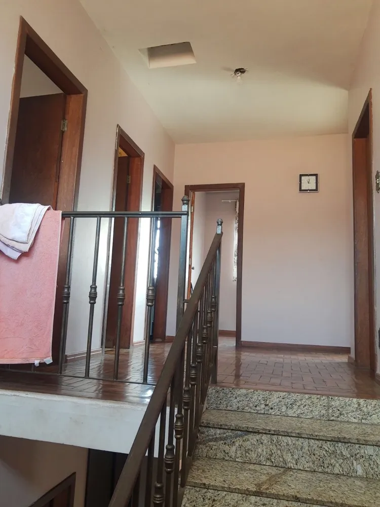 Casa, 5 quartos, 170 m² - Foto 4