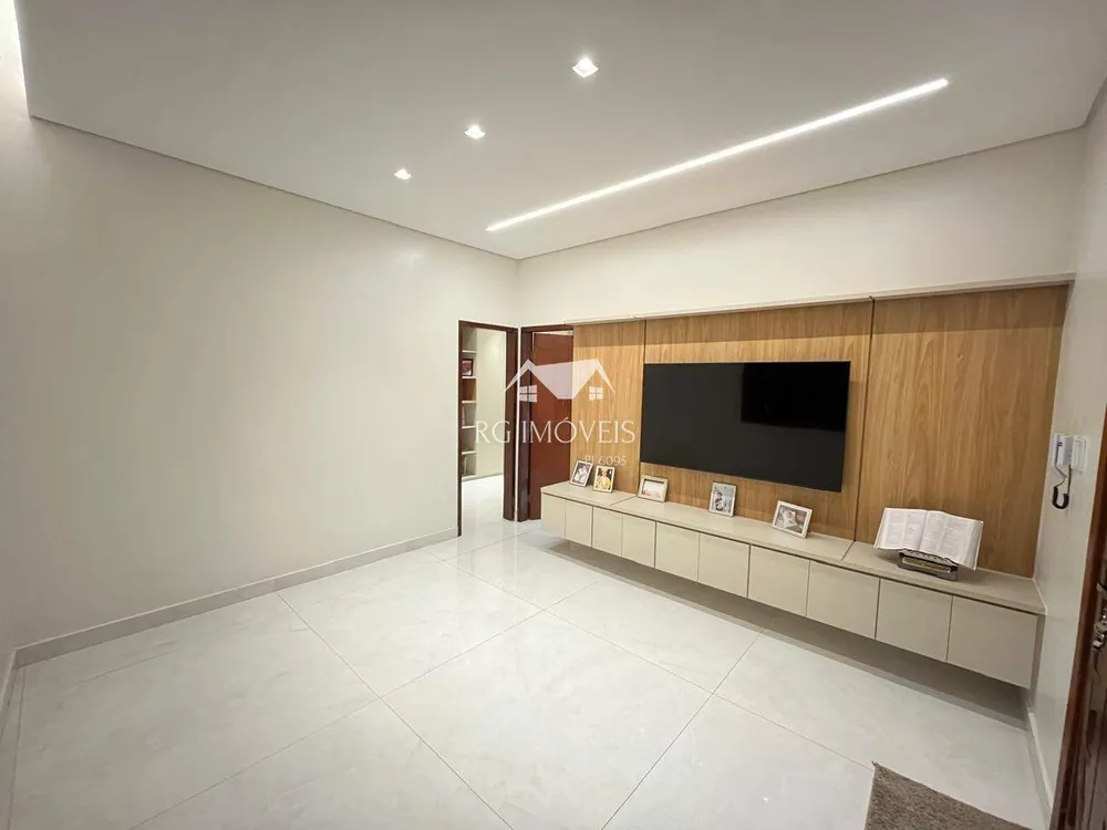 Casa, 3 quartos, 200 m² - Foto 8