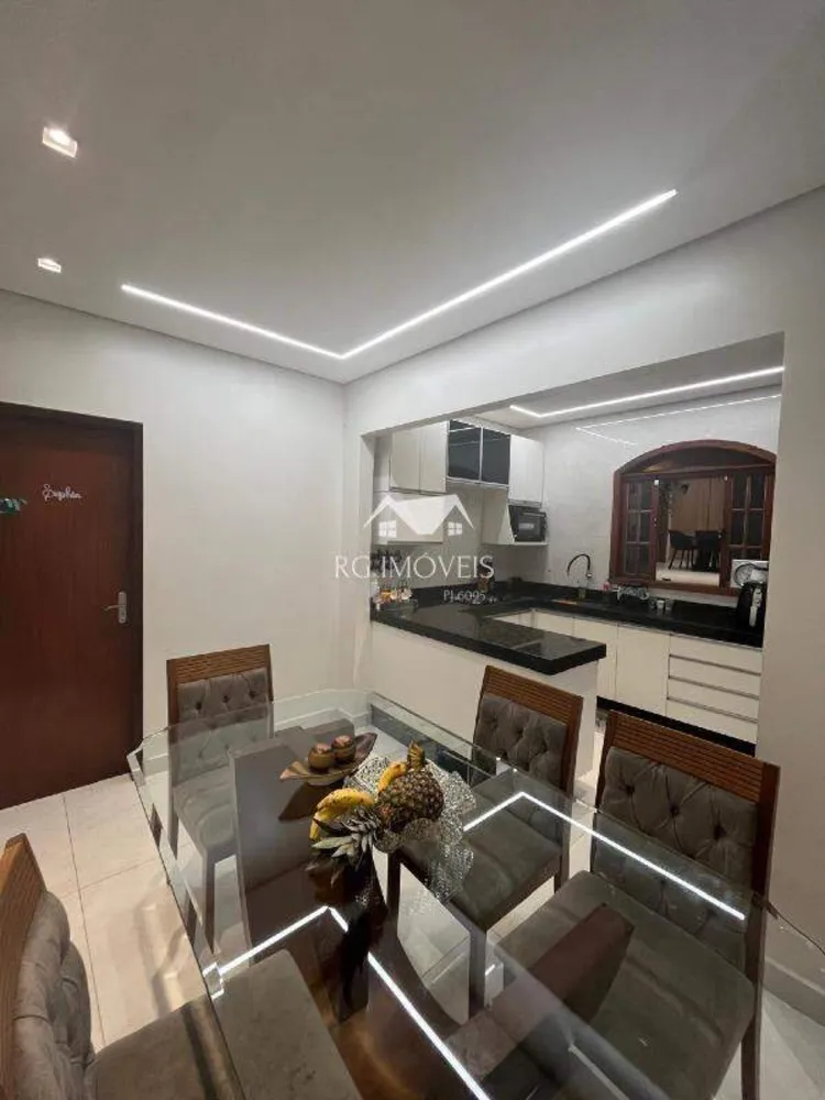 Casa, 3 quartos, 200 m² - Foto 12