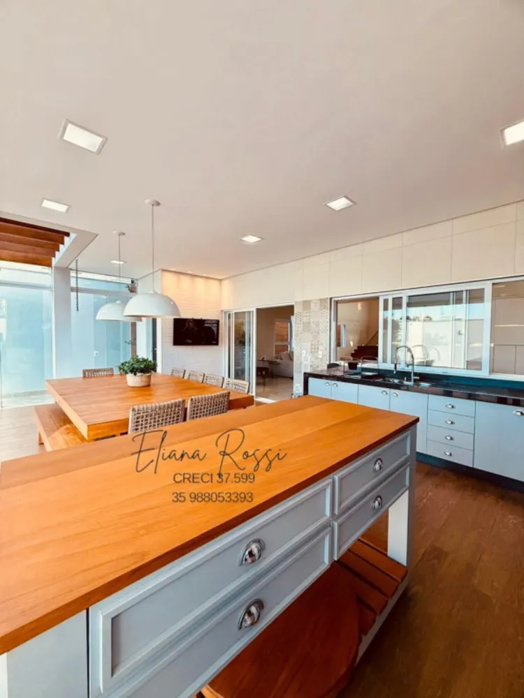 Casa, 4 quartos, 300 m² - Foto 12
