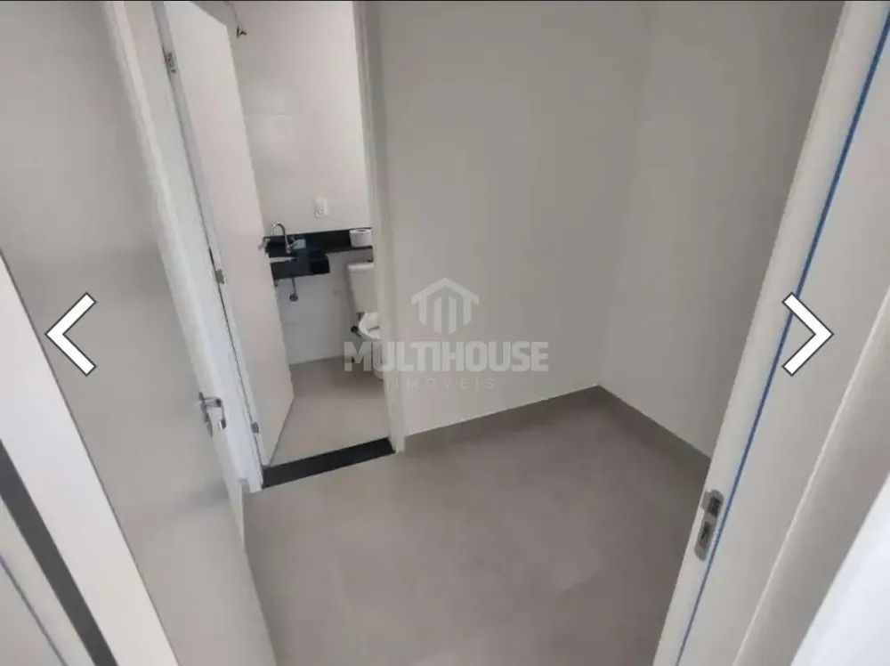Apartamento, 3 quartos, 140 m² - Foto 2