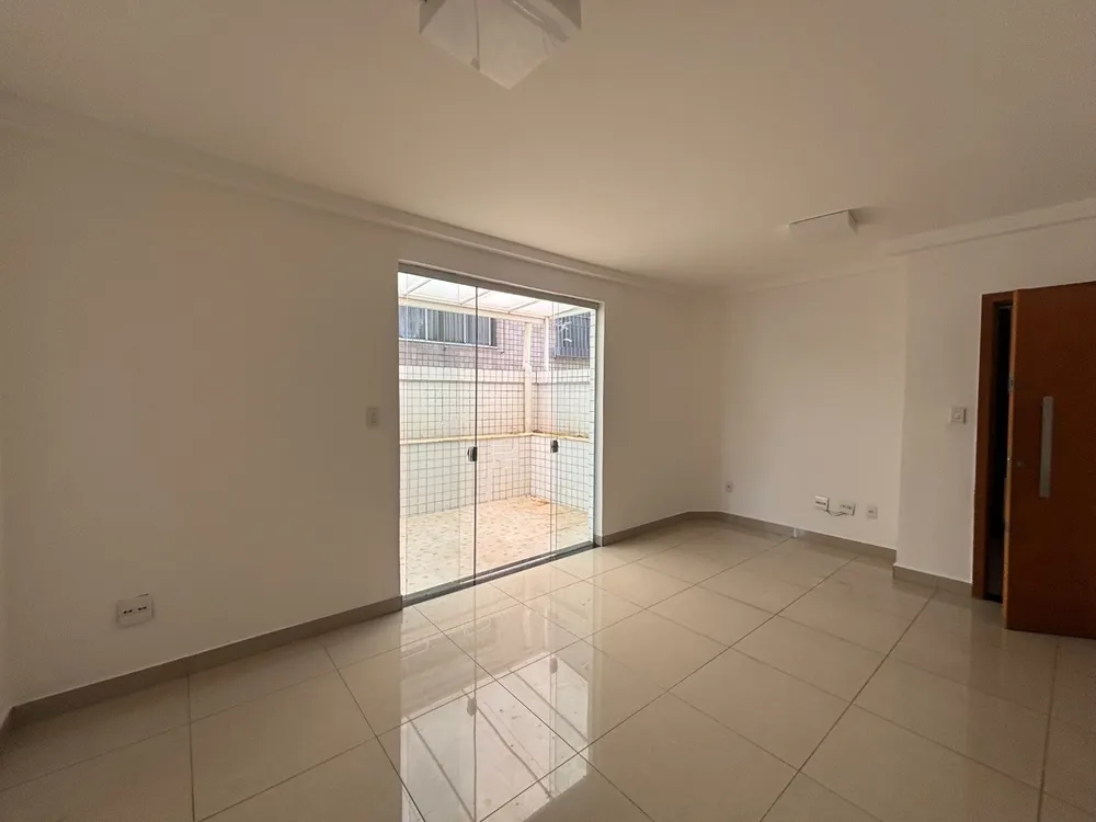 Apartamento, 3 quartos, 150 m² - Foto 2
