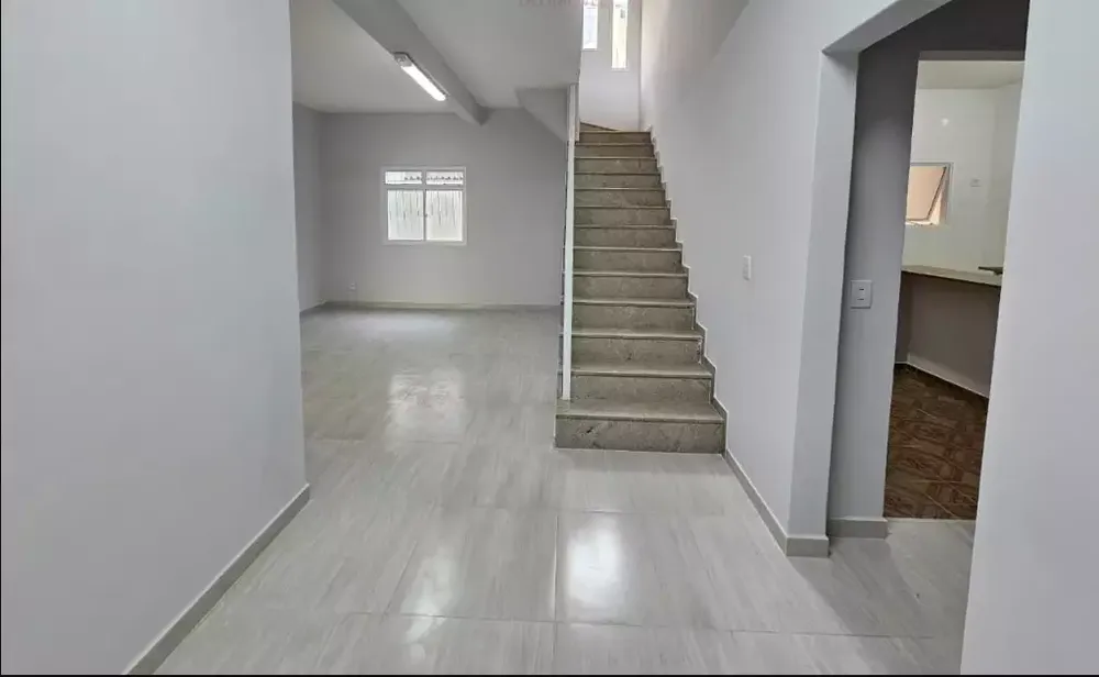 Casa, 3 quartos, 171 m² - Foto 3