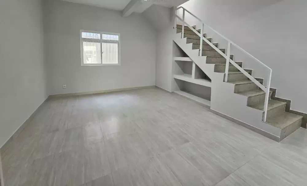 Casa, 3 quartos, 171 m² - Foto 1