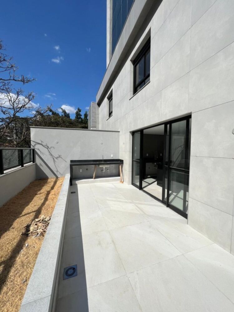 Apartamento à venda com 3 quartos, 170m² - Foto 4
