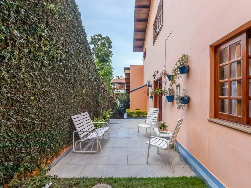 Casa, 4 quartos, 670 m² - Foto 2