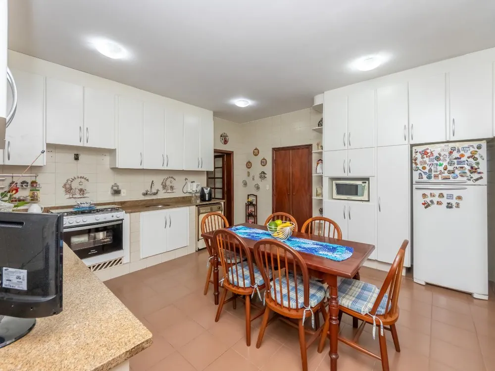 Casa, 4 quartos, 670 m² - Foto 9