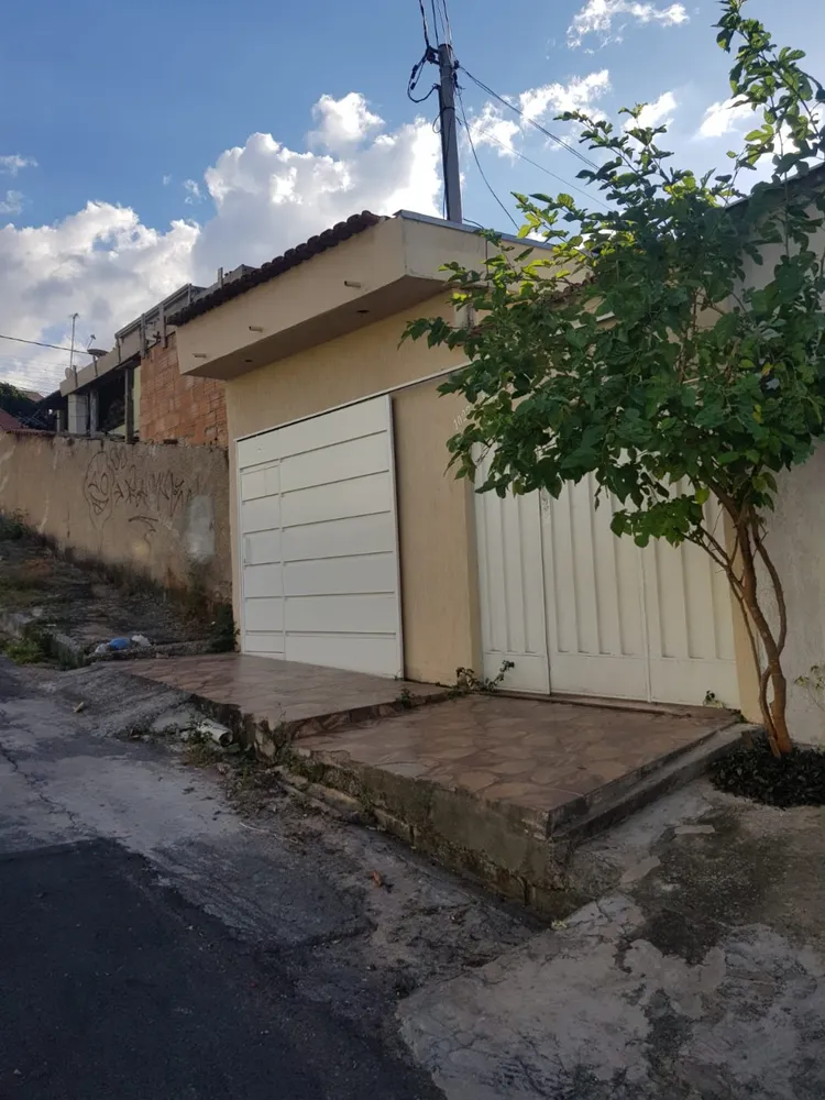 Casa, 2 quartos, 180 m² - Foto 1