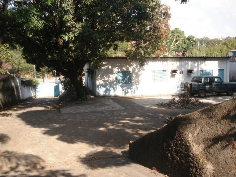 Terreno, 2384 m² - Foto 2