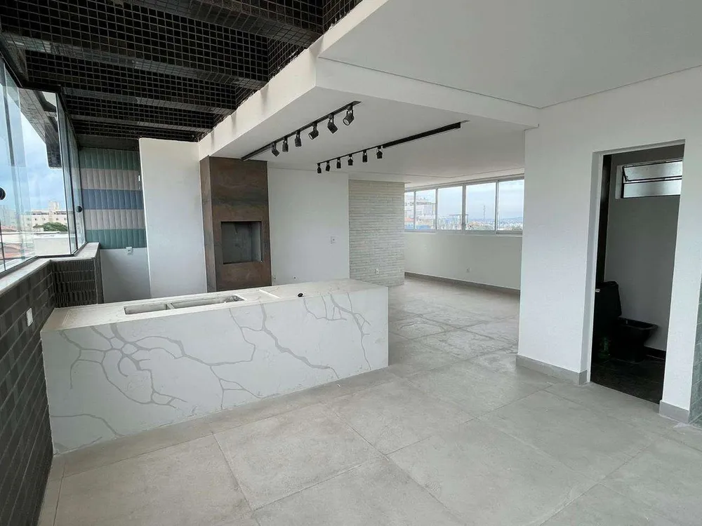 Cobertura, 4 quartos, 210 m² - Foto 4