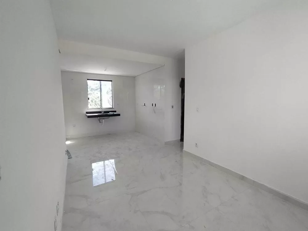 Apartamento à venda com 3 quartos, 66m² - Foto 1