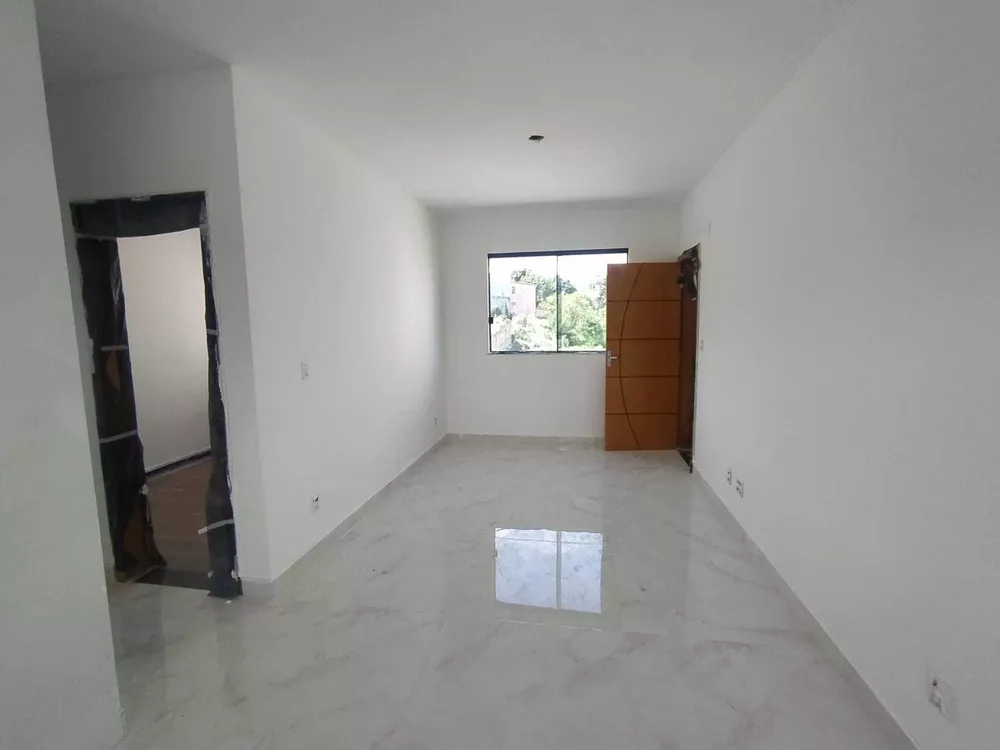 Apartamento à venda com 3 quartos, 66m² - Foto 2