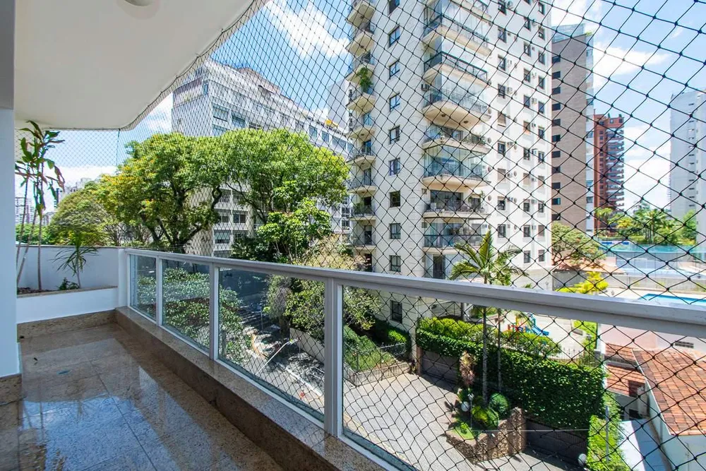 Apartamento, 3 quartos, 184 m² - Foto 3