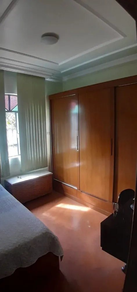 Casa, 8 quartos, 252 m² - Foto 2