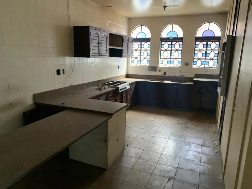 Casa, 6 quartos, 1980 m² - Foto 3