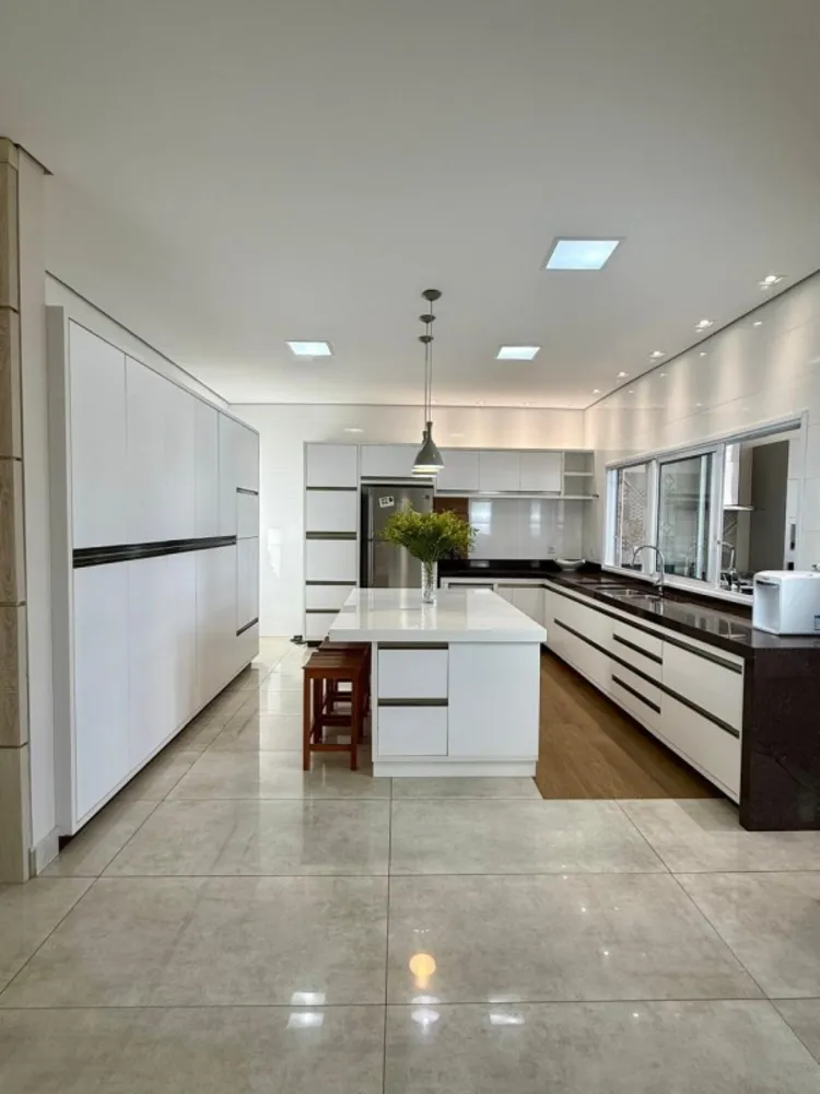 Casa, 3 quartos, 300 m² - Foto 21