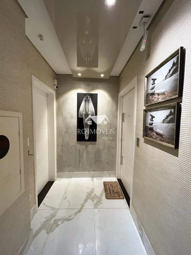Cobertura, 4 quartos, 286 m² - Foto 2