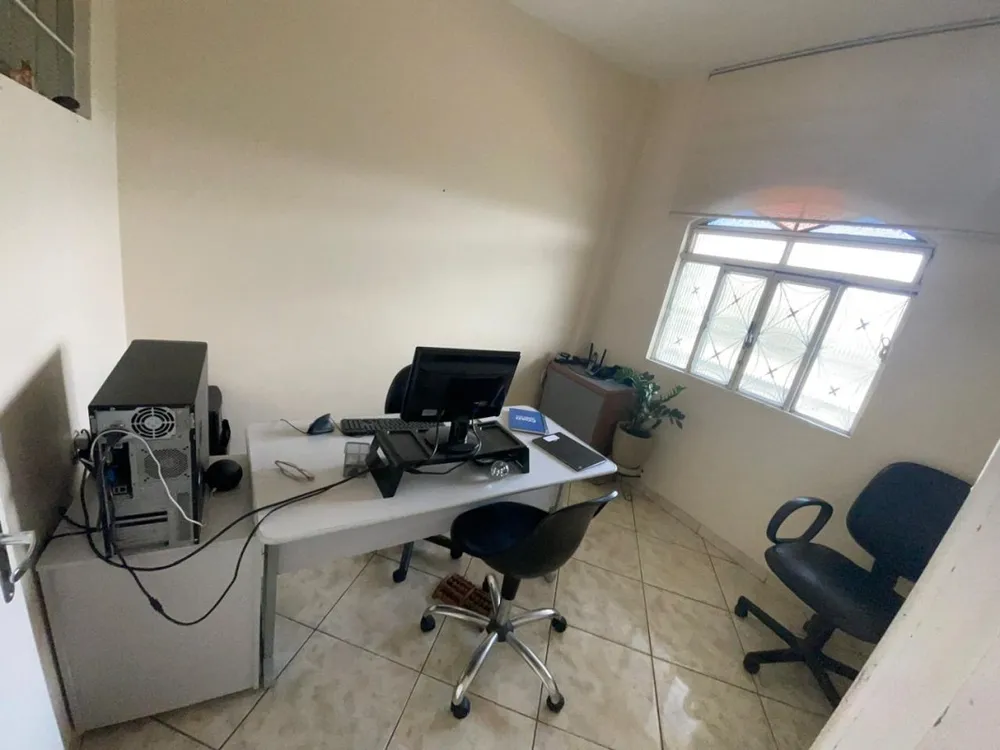 Casa, 2 quartos, 240 m² - Foto 2