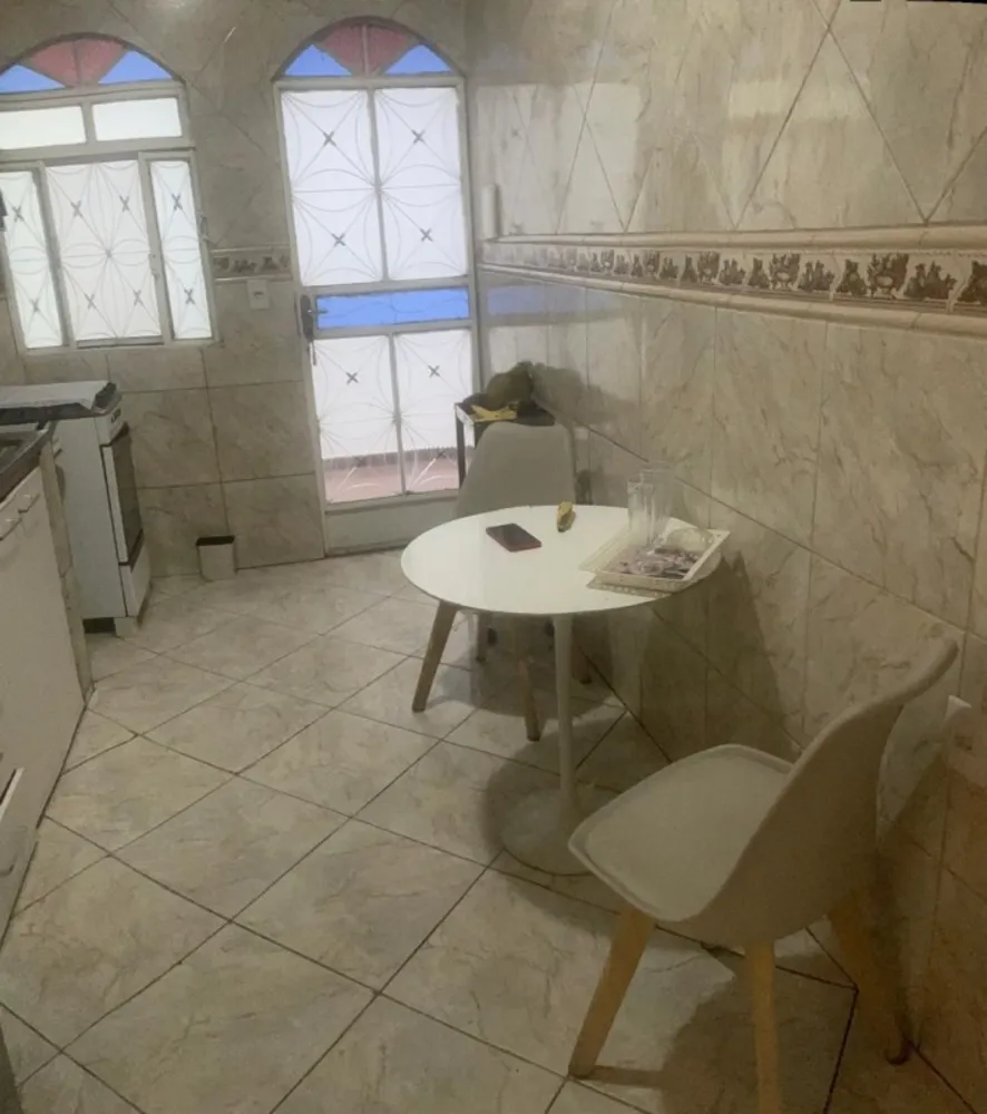 Casa, 2 quartos, 240 m² - Foto 10