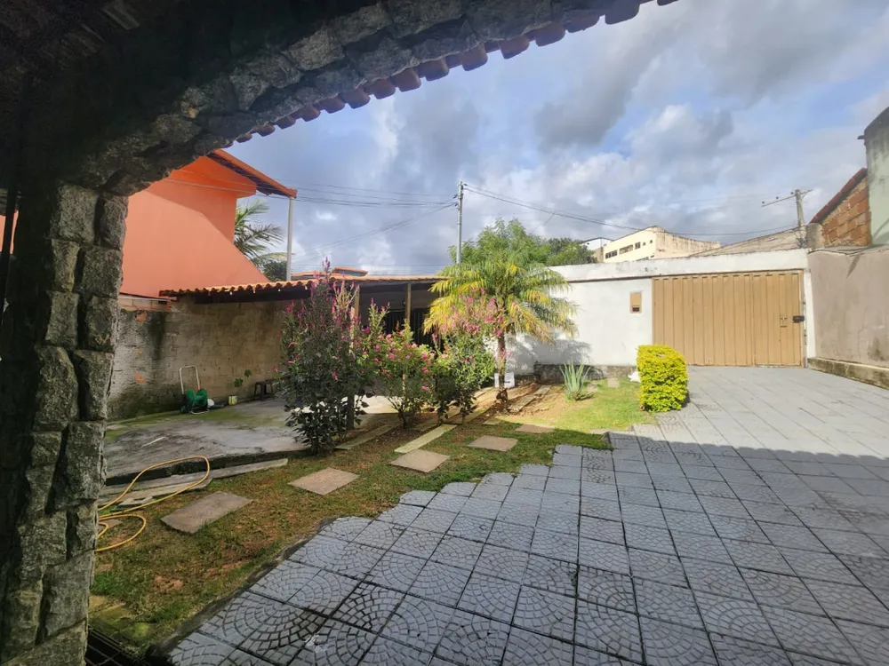Casa, 4 quartos, 248 m² - Foto 4