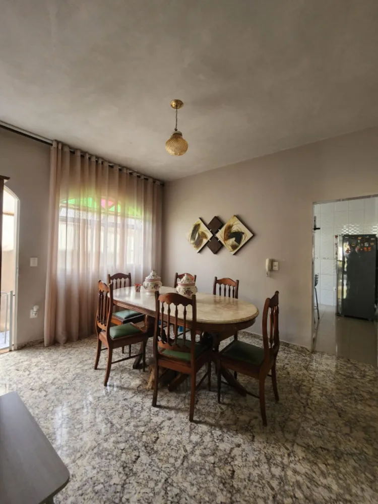 Casa, 4 quartos, 248 m² - Foto 9