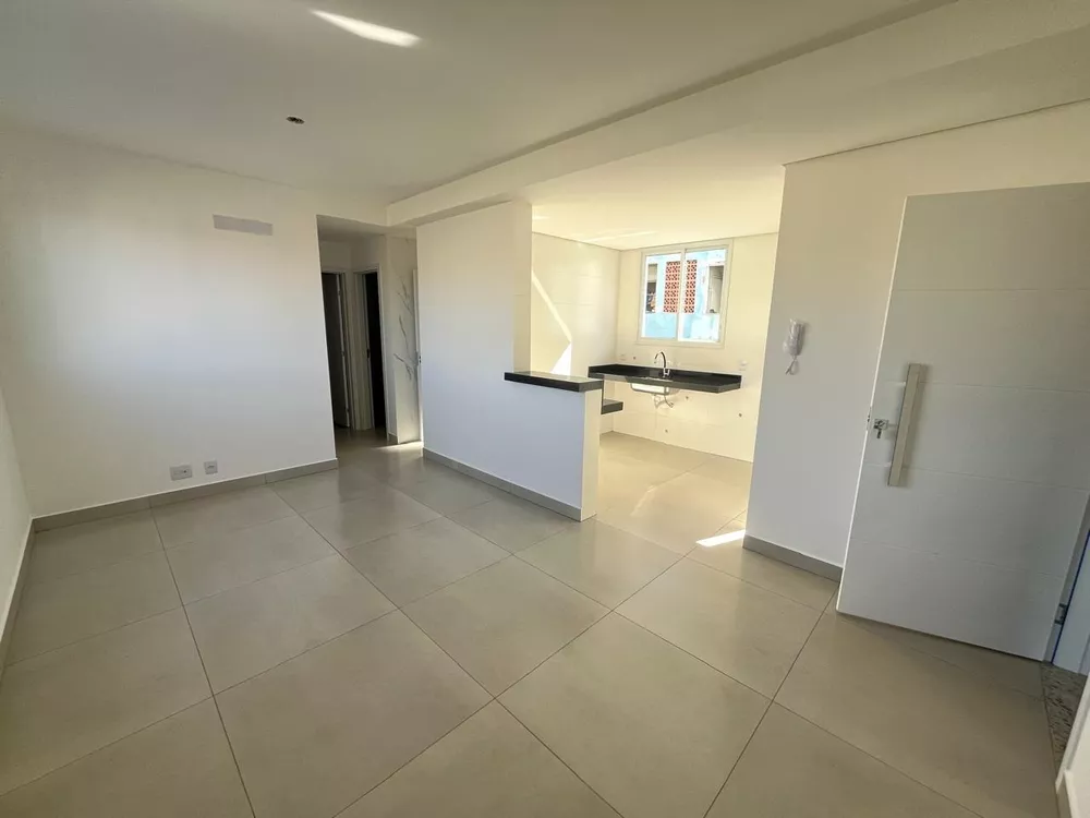 Apartamento à venda com 3 quartos, 75m² - Foto 13