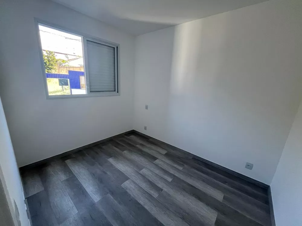 Apartamento à venda com 3 quartos, 75m² - Foto 7