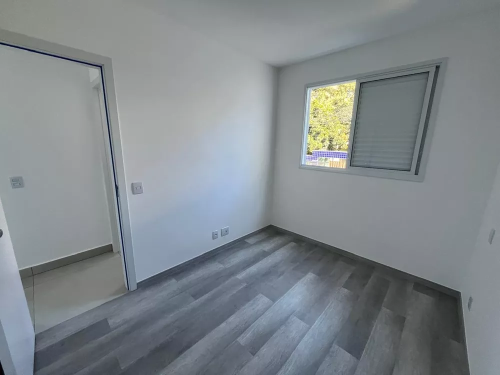 Apartamento à venda com 3 quartos, 75m² - Foto 5