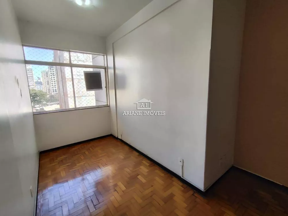 Apartamento à venda com 3 quartos, 100m² - Foto 3