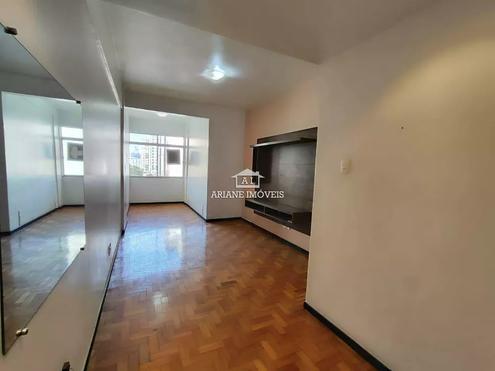 Apartamento à venda com 3 quartos, 100m² - Foto 2