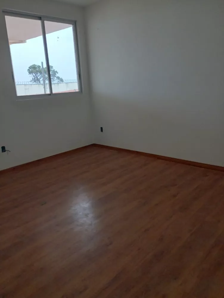 Casa de Condomínio à venda com 3 quartos, 180m² - Foto 3