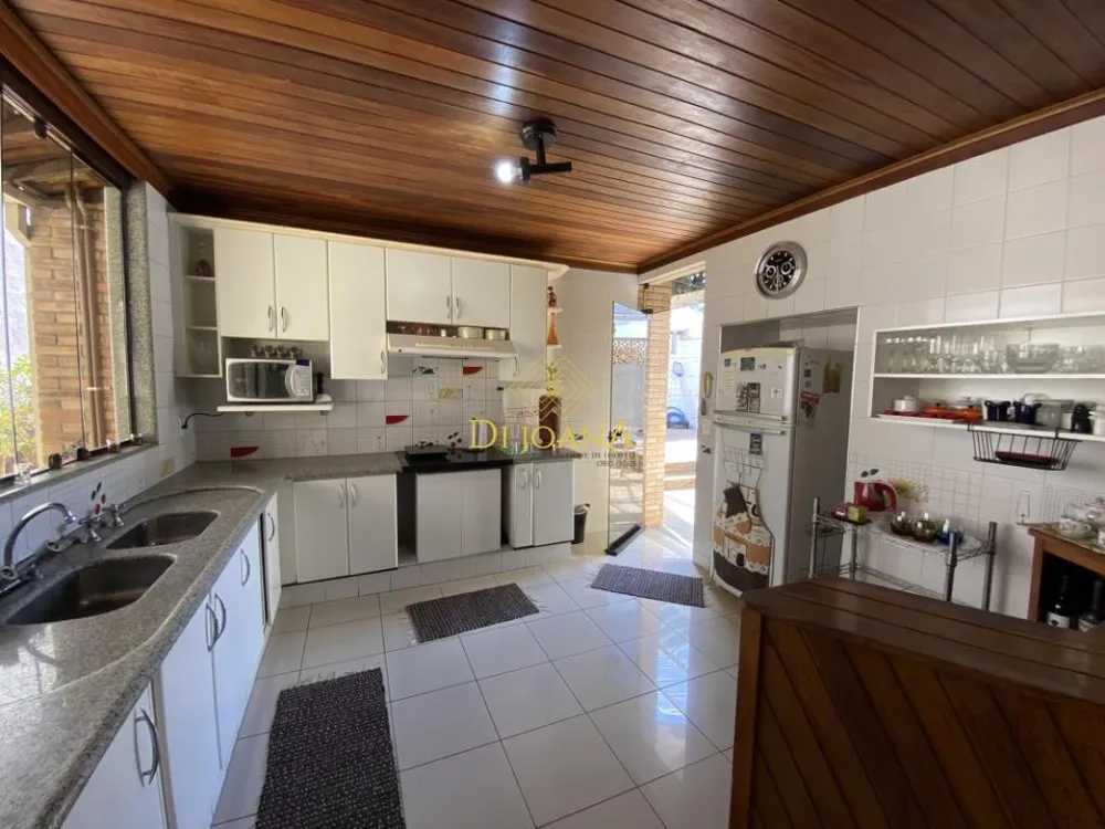 Casa, 3 quartos, 360 m² - Foto 9