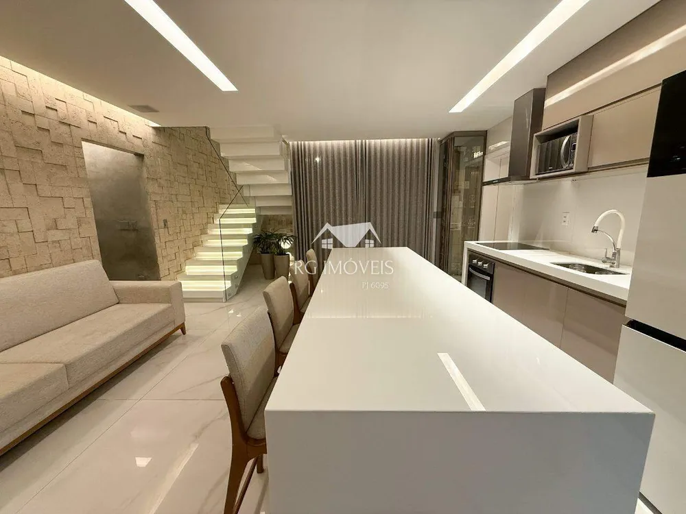 Cobertura, 3 quartos, 164 m² - Foto 2