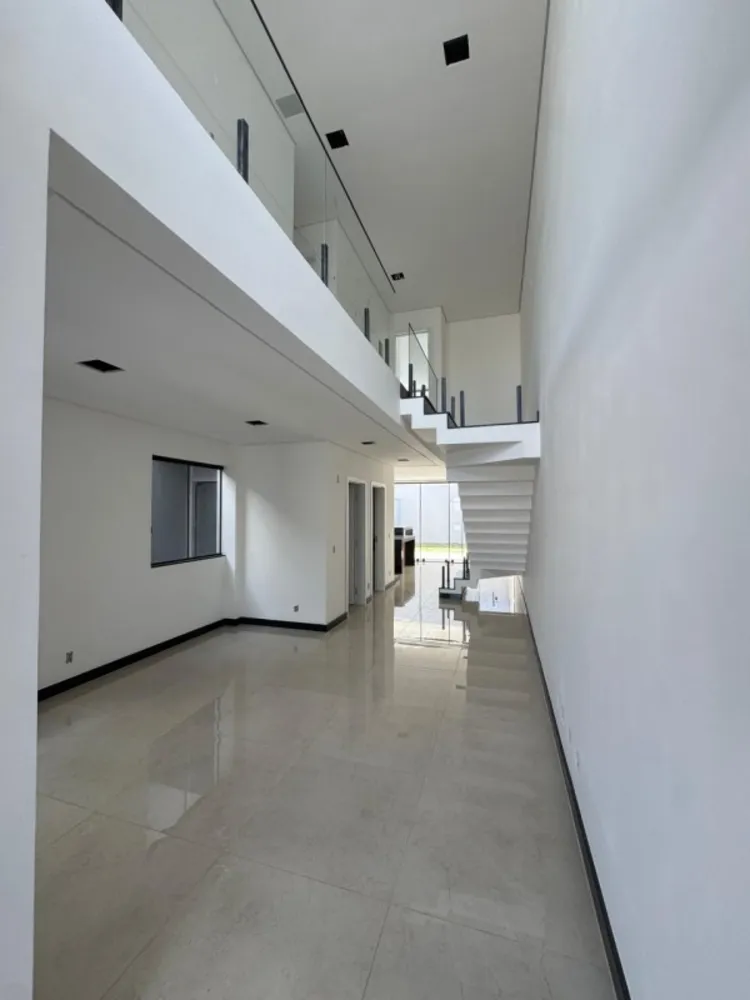 Casa, 3 quartos, 240 m² - Foto 3