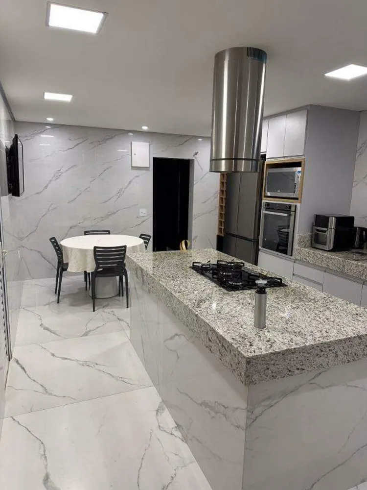 Casa, 3 quartos, 393 m² - Foto 11