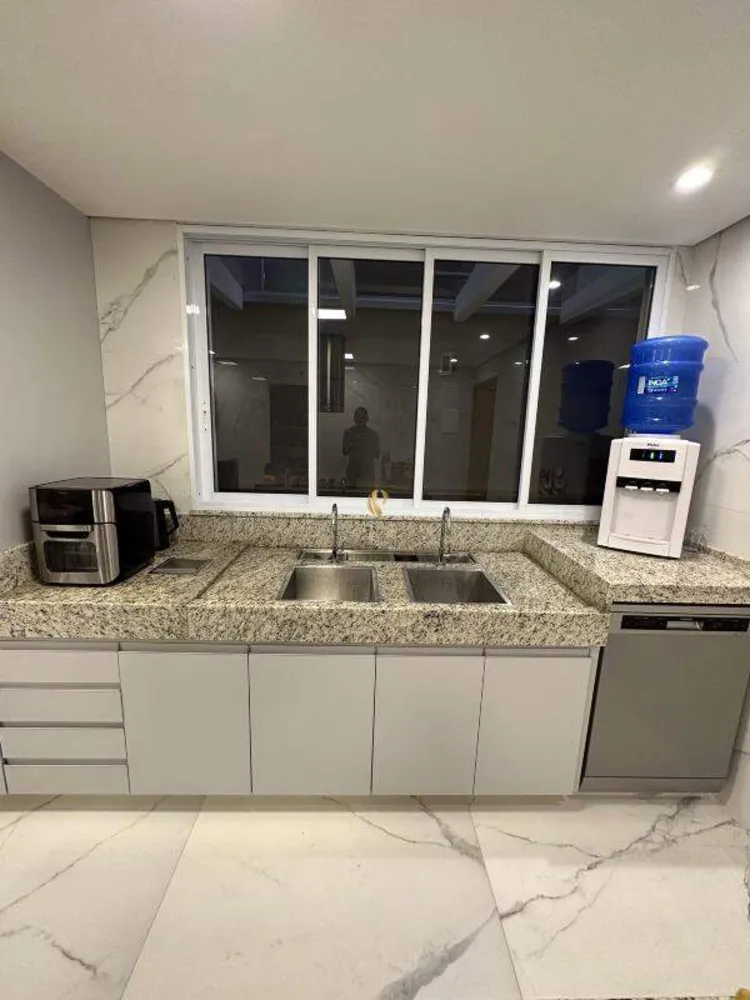 Casa, 3 quartos, 393 m² - Foto 2