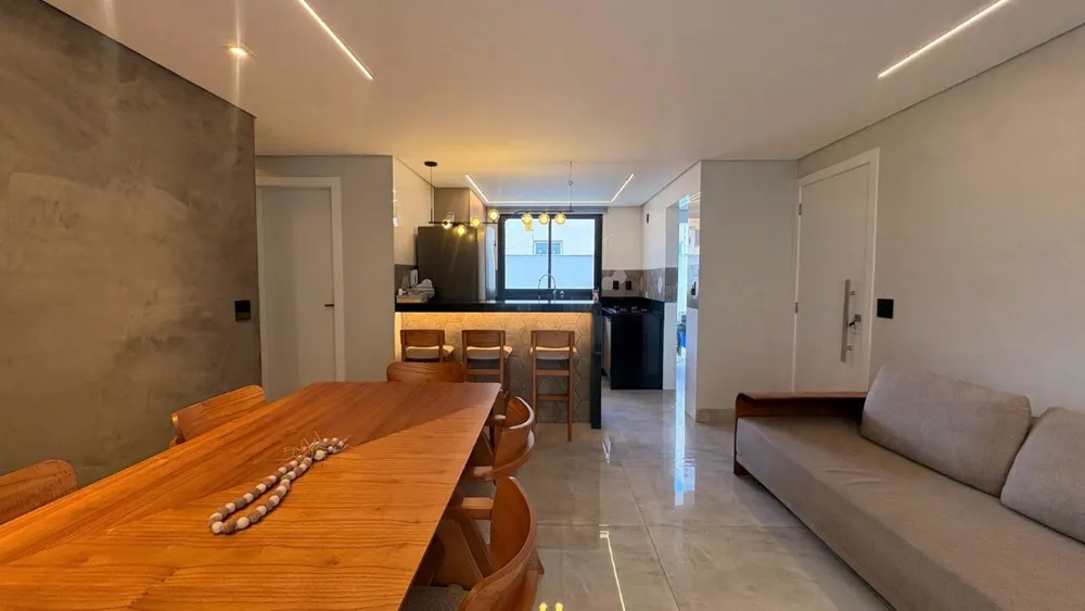 Apartamento, 3 quartos, 140 m² - Foto 1